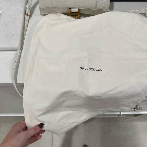 BALENCIAGA HOURGLASS SMALL HANDBAG CROCODILE WHITE W GOLD (dust bag too) - Picture 11 of 11